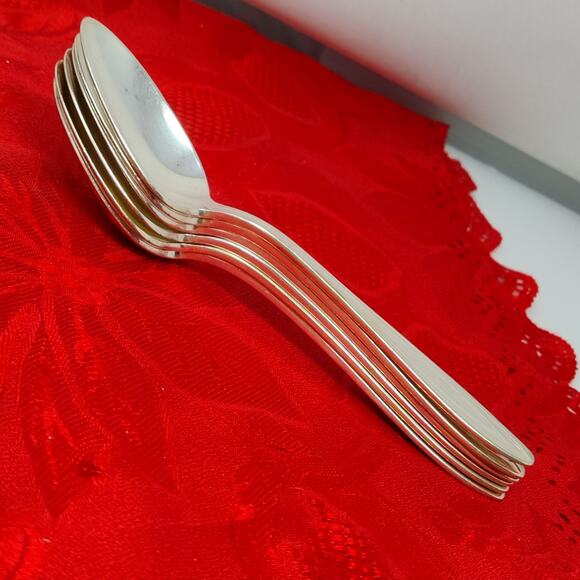 6X Tsp Antique Rogers Bros IS Silhouette Silver Plated Teaspoons - Picture 12 of 12